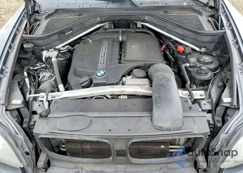 2013 BMW X5 xDrive35I from USA, damaged, VIN 5UXZV4C54D0E00903